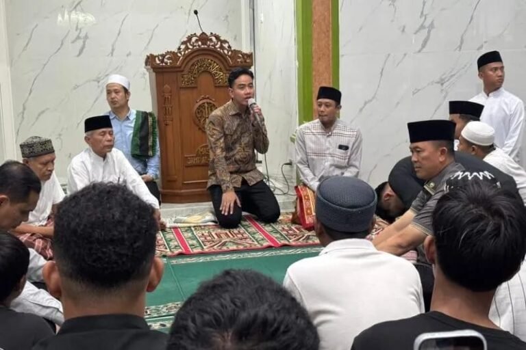 Wapres Gibran Buka Layanan Pengaduan, Fasilitasi Masalah Tebus Ijazah dan Uang SPP Warga
